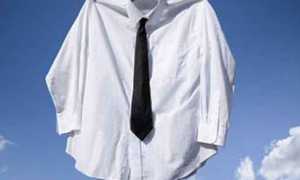 Как отстирать белую рубашку и убрать грязные пятна в домашних условиях