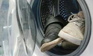 Можно ли и как стирать туфли в стиральной машинке правильно?