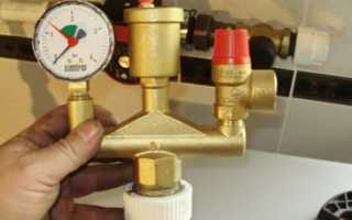 Почему скачет давление воды в отопительном котле? Узнайте причины и решения.