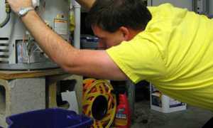 Почему капает вода из котла отопления и как устранить свищ своими руками: полезные советы