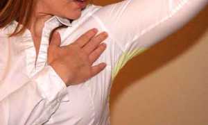 Особенности стирки рубашки, как удалять желтые пятна, чистка манжета и воротника для идеального ухода