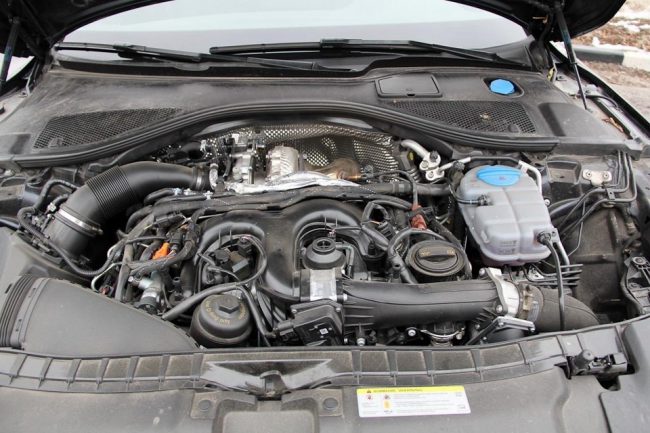 Подкапотное пространство Audi A7