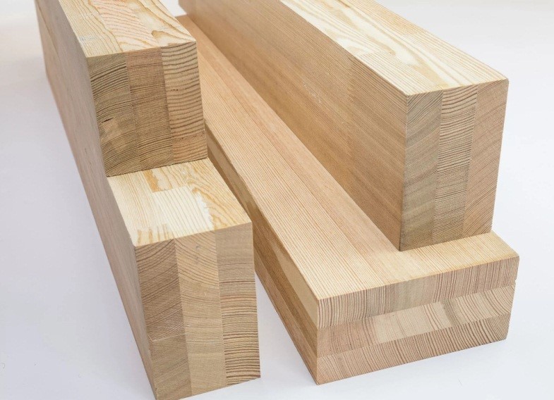 Брус, склеенный из срощенных ламелей
