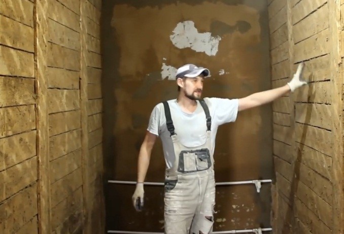 Шаг 1 – демонтаж всех старых финишных покрытий