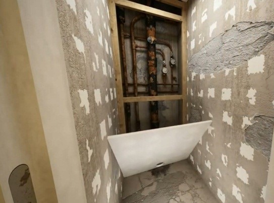 Шаг 1 – демонтаж старой облицовки