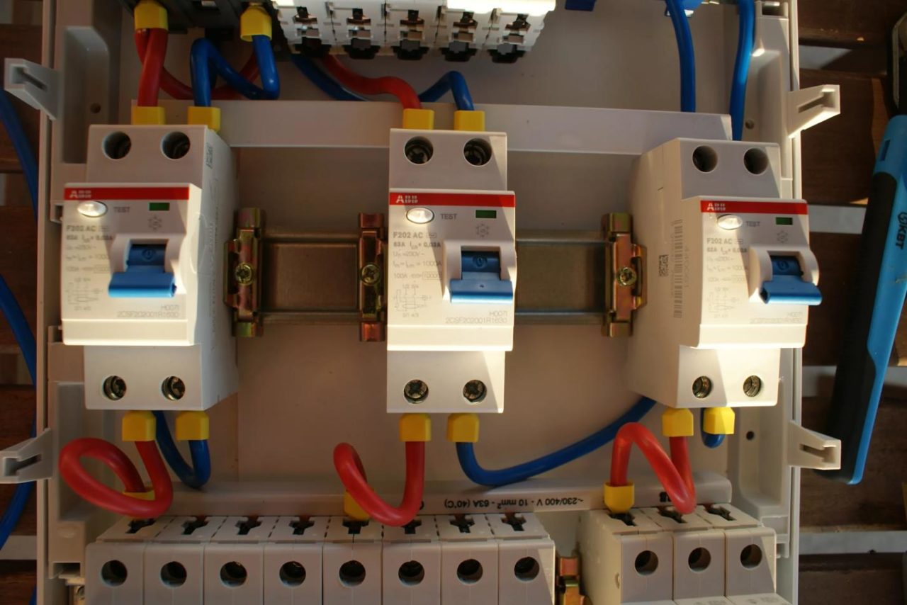 Дифавтоматы – это универсальные устройства