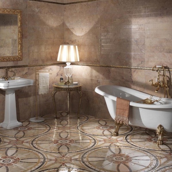 Красивый пол из керамогранита в ванной