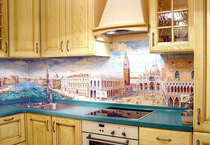 Панно из керамической плитки для кухни