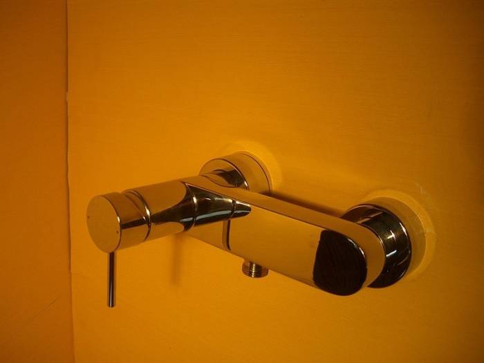 Смеситель для ванной Hansa Stela