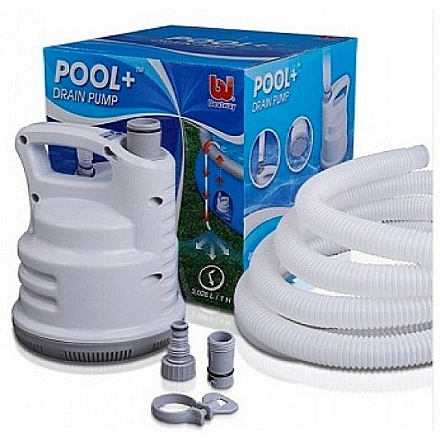 Погружной насос для откачки воды из бассейна.