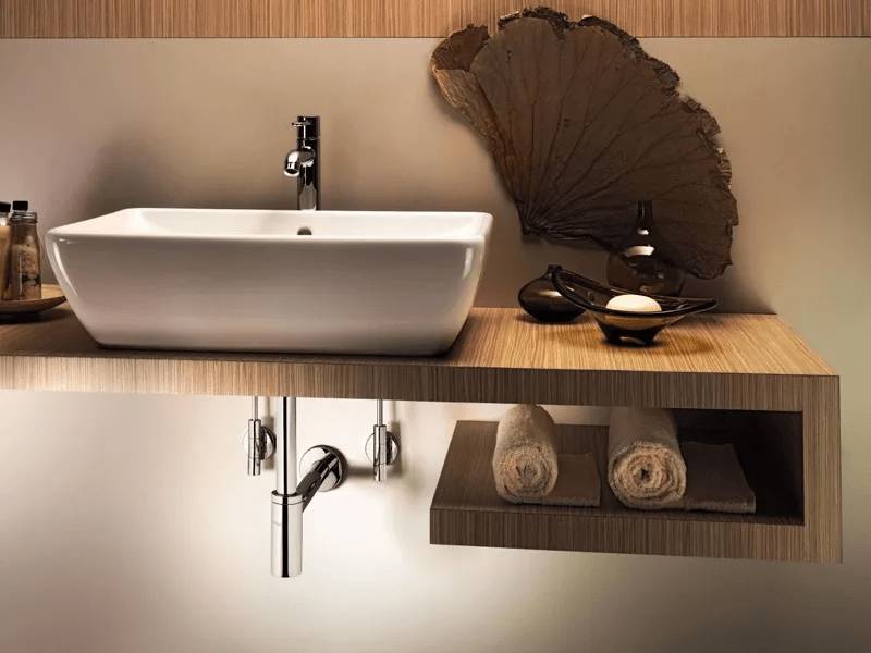 Только при открытой нижней части мойки есть смысл выбирать декоративные конструкции