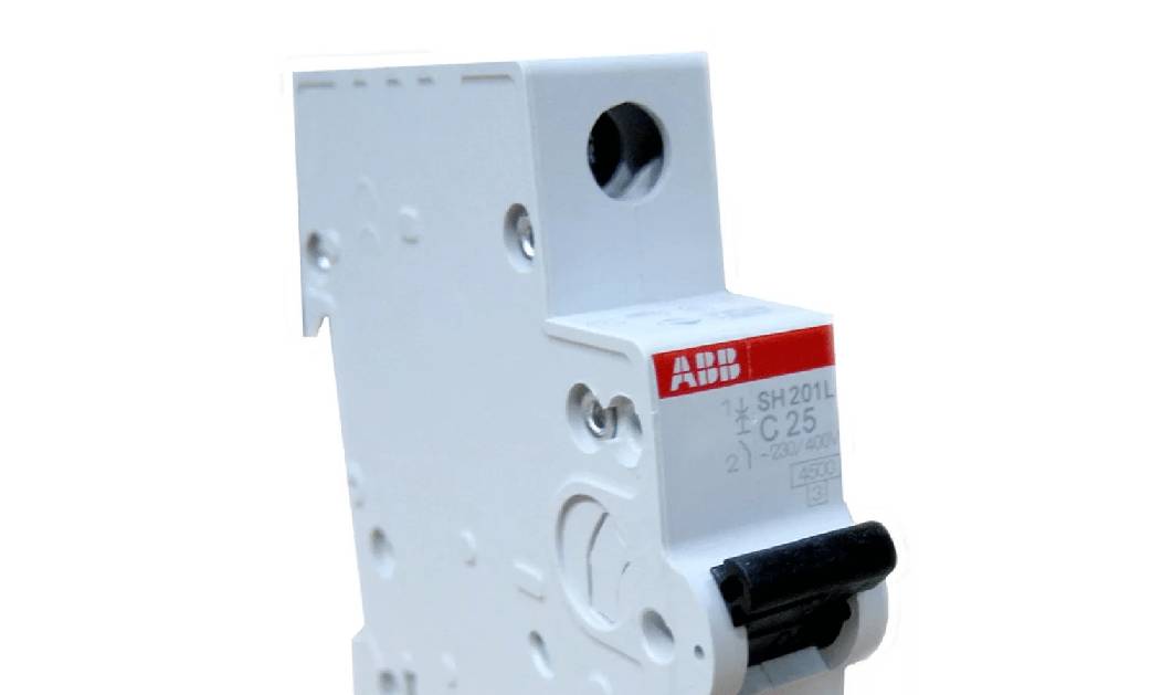 Однополюсной автомат