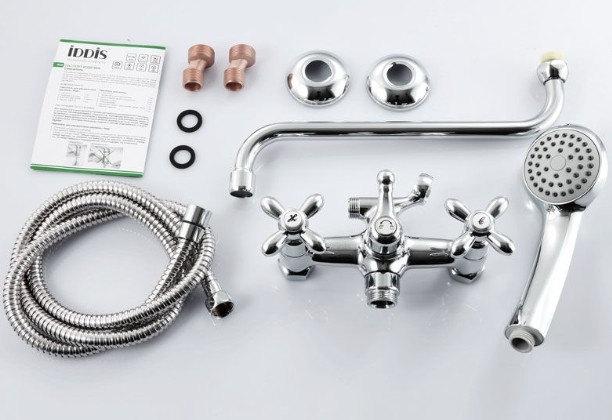 Смеситель в разобранном виде