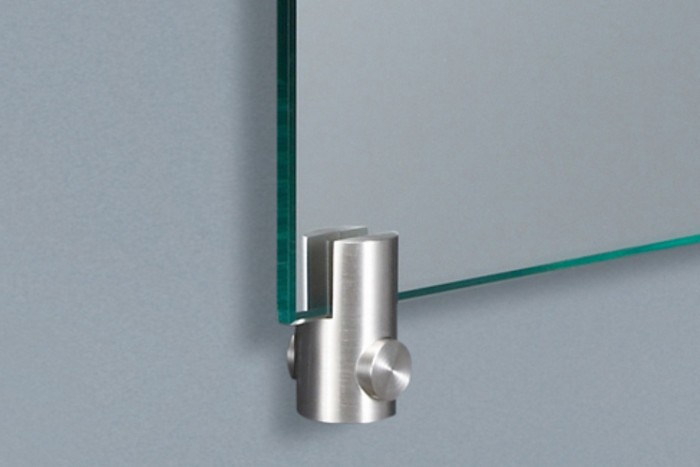 закрепить зеркало